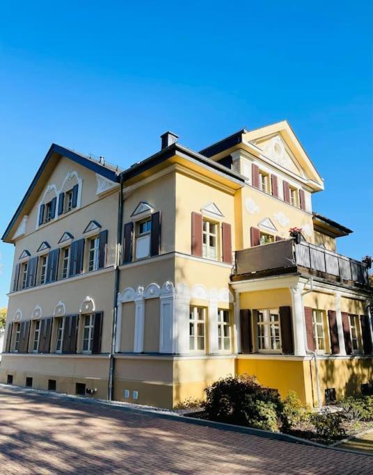 Traumvilla Im Herzen Hainichens Exterior photo
